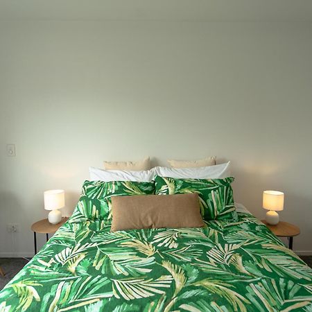 Modern 2 Bedroom Townhouse In Cbd With Parking! Sleeps 5 Christchurch Esterno foto
